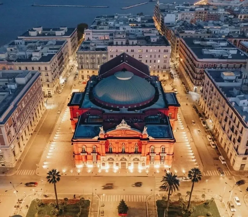 Annamaria - Central Station Charming Accommodation Bari Appartement