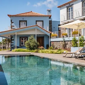 https://villa-casas-da-luz-by-madeira-sun-travel.madeira-islandshotels.com