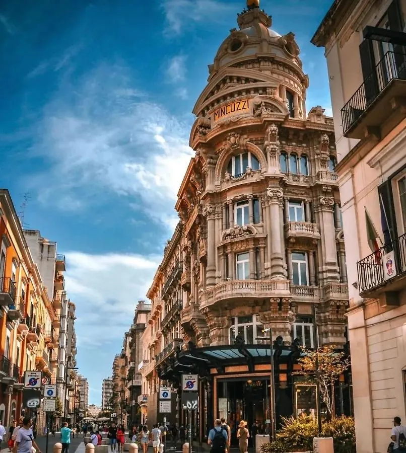 Apartment Annamaria - Central Station Charming Accommodation Bari Italy